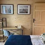 Przystan Rum i privatbostad